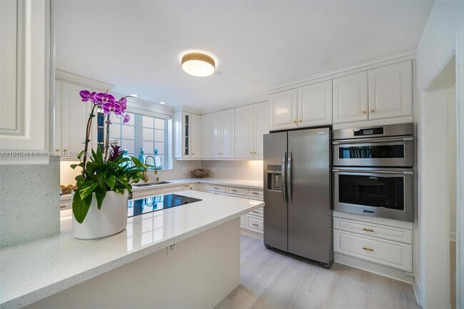 Building Photo - 1457 Certosa Ave