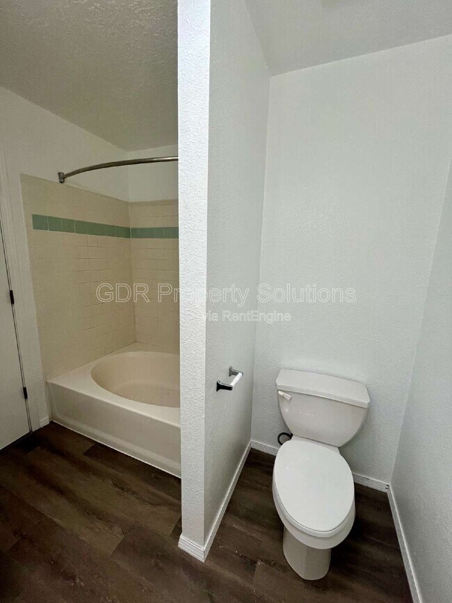 Building Photo - 8123 Waterbury Pl NW