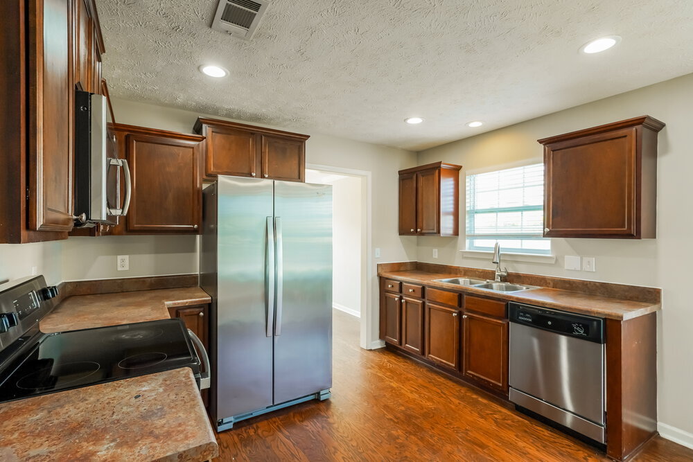 Building Photo - 1428 Sprucedale Dr