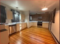 Building Photo - 21 Melville Ave