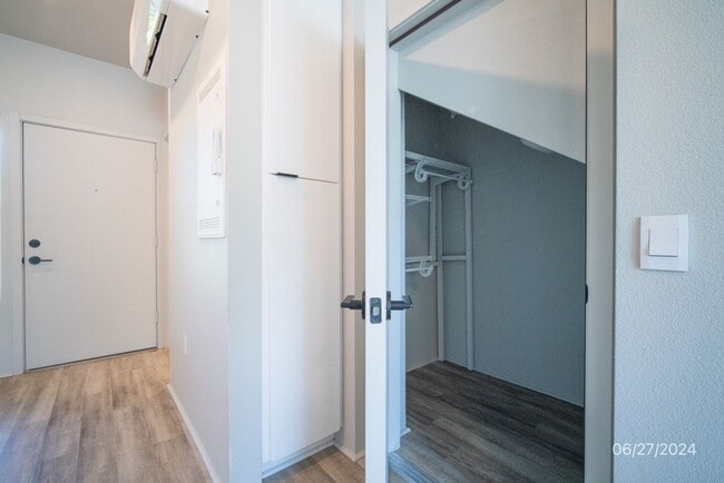 Building Photo - Studio with full bath in Kaikoi at Hoopili