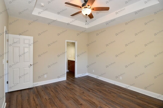 Building Photo - $1,350 - 2 Bed/2 Bath House for rent in Gr...