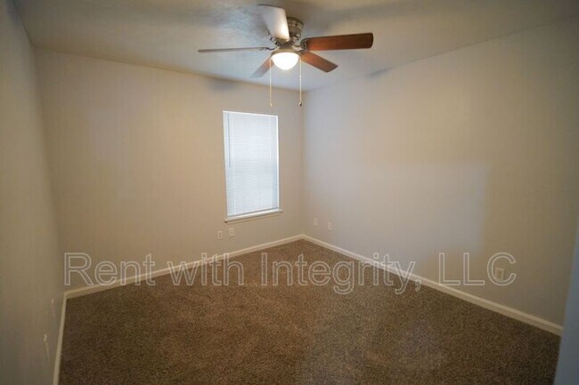 Building Photo - 2446 Talco Hills Dr
