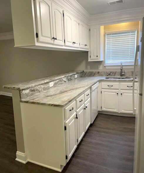 Building Photo - 383 Springview Ln