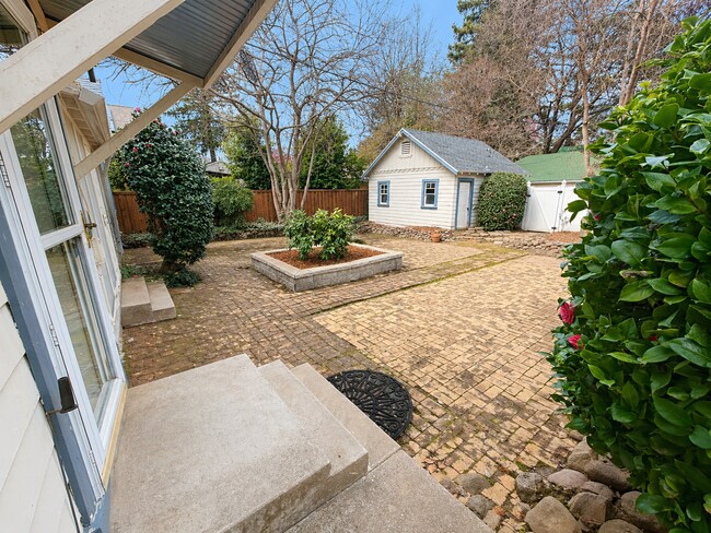 Building Photo - RARE Opportunity to Live on Mansion Avenue! Across the Street From CSUC