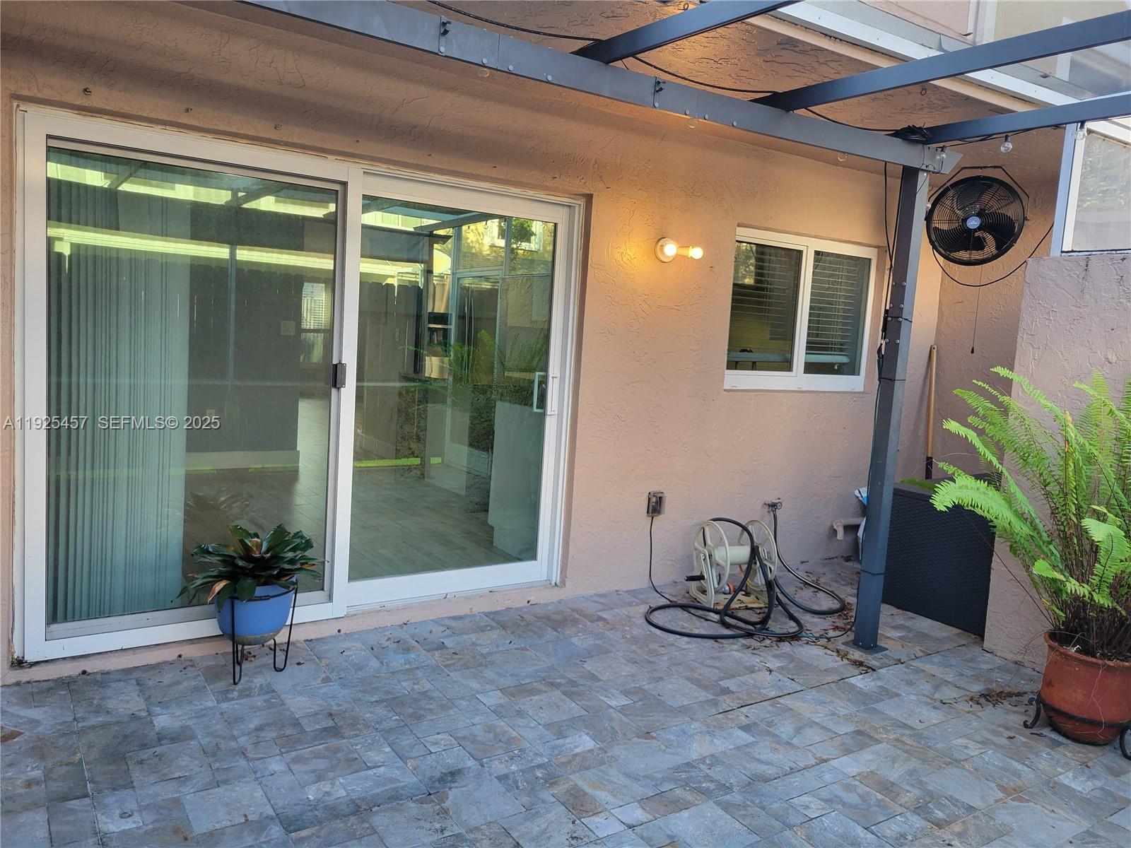 Building Photo - 1325 NW 123rd Ter