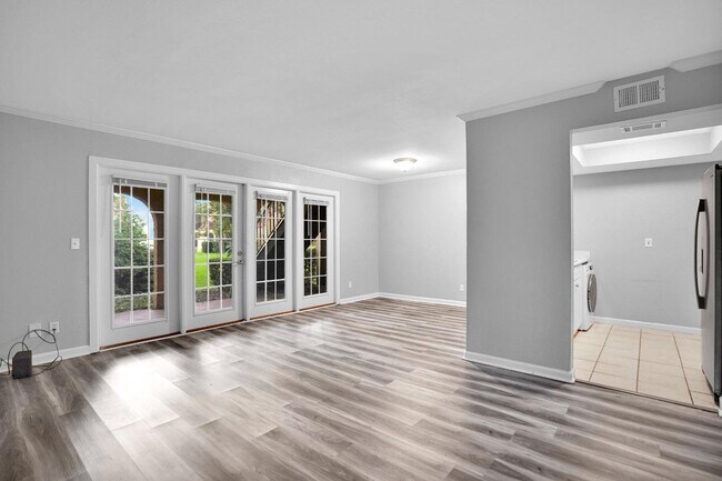Building Photo - 3919 Bell Tower Dr
