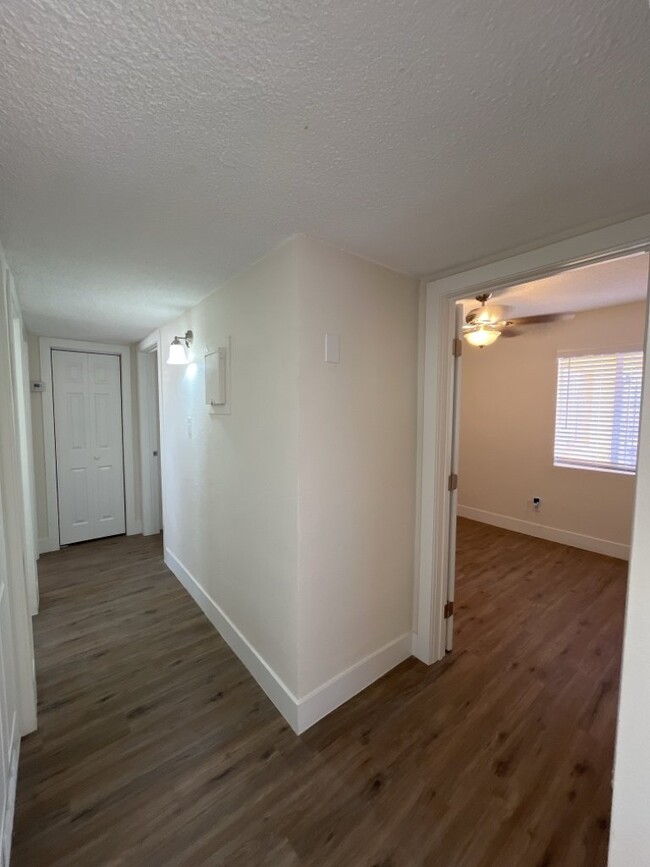Building Photo - 1304 Rexford Pl