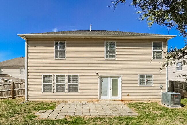 Building Photo - 1115 Jade Glen Dr