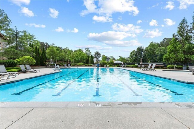 Building Photo - 1005 Regal Hills Ln