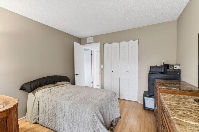 Building Photo - 15496 Lakes of Delray Blvd