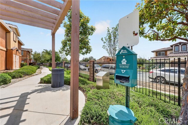 Building Photo - 16408 Valencia Ave