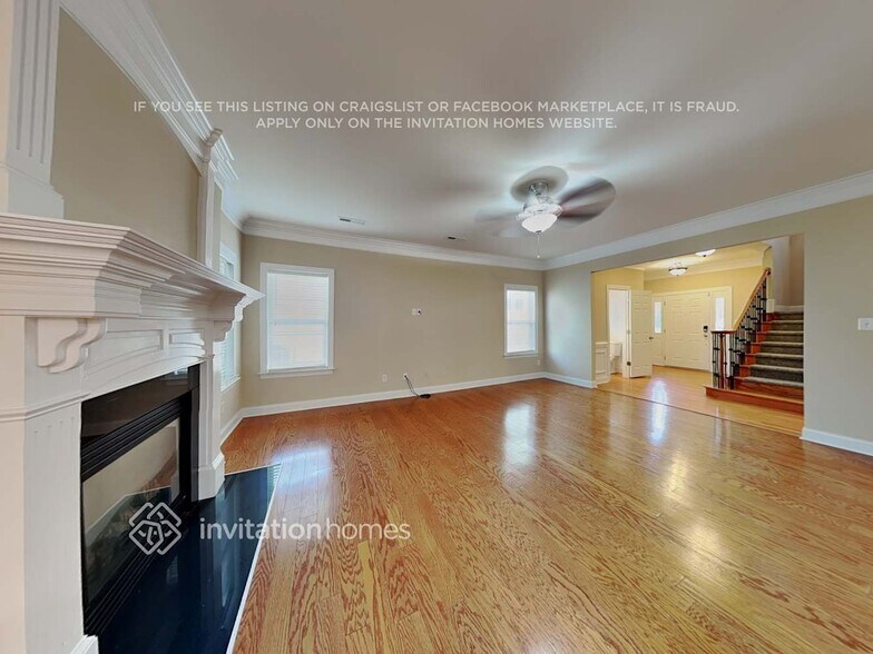 Building Photo - 6417 Hove Rd