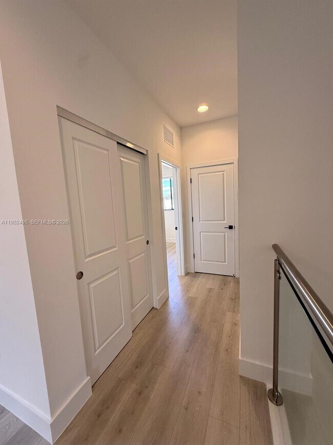 Building Photo - 5816 Agostino Way