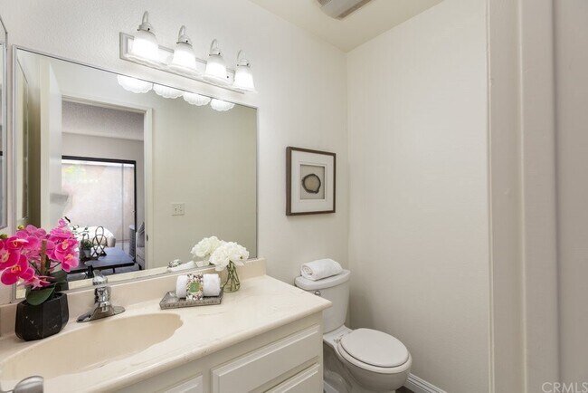 Building Photo - 2061 W Redlands Blvd