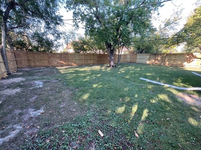 Building Photo - 21840 Olivia Ave
