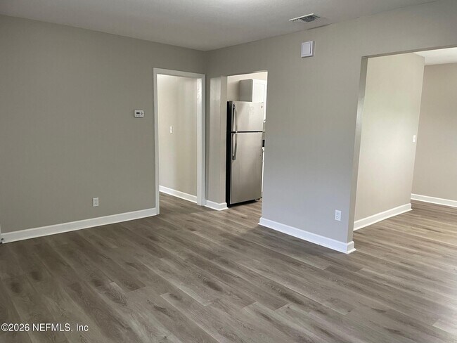 Building Photo - 6928 Goldilocks Ln