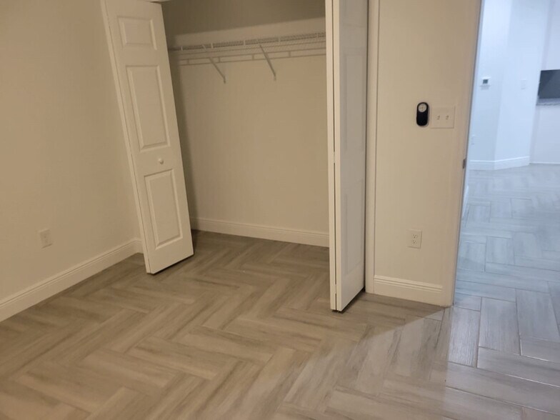 Building Photo - 6954 Redditt Rd