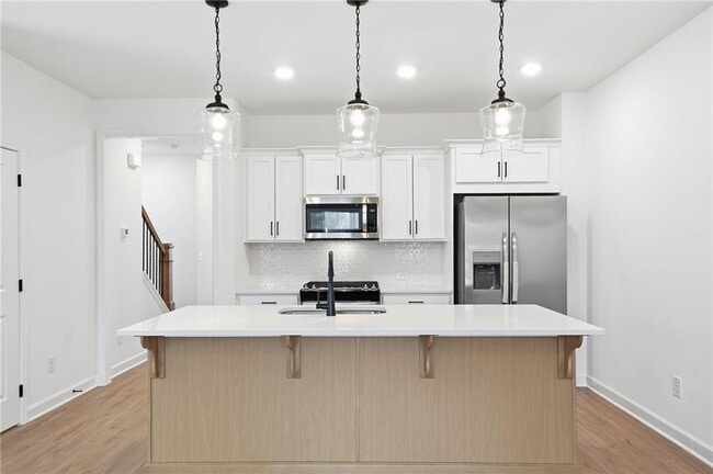 Building Photo - 1914 Cassia Aly