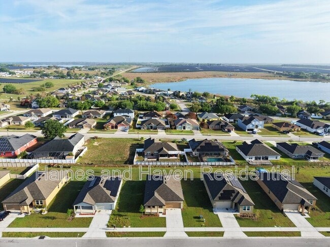 Building Photo - 456 Hennepin Lp