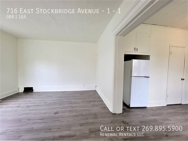 Building Photo - 716 E Stockbridge Ave