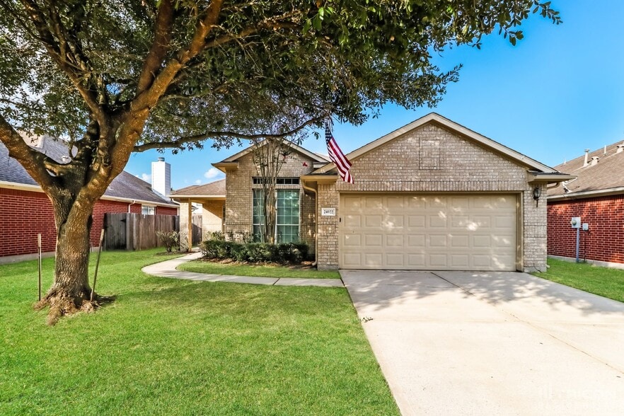 Primary Photo - 24022 Holleygate Ct