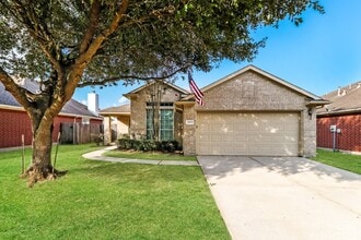 Building Photo - 24022 Holleygate Ct