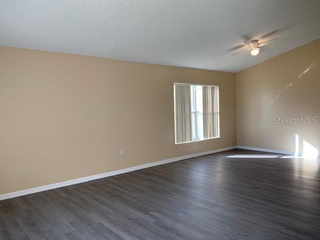 Building Photo - 429 Majesty Dr