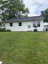 Building Photo - 4375 Catalina Ave