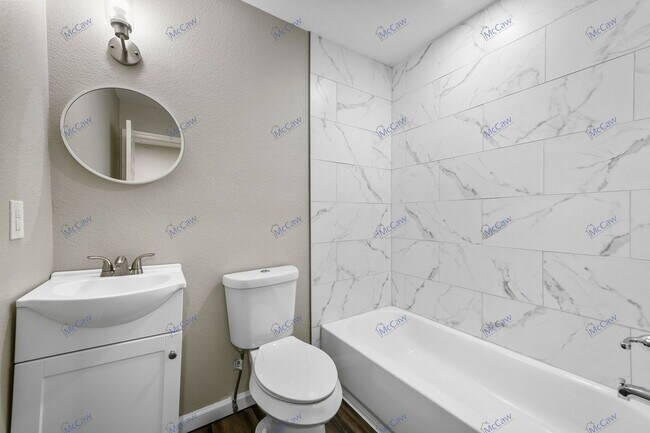 Building Photo - 417 High School Ln
