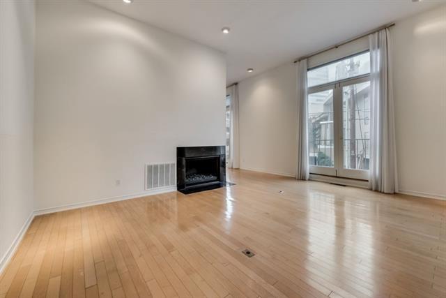 Building Photo - 3730 Holland Ave