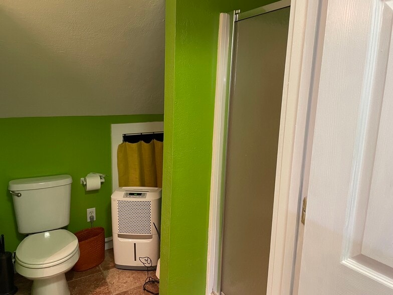 shower/toilet -sink and vanity not shown - 540 E Taylor St