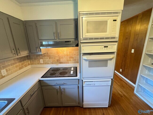 Building Photo - 362 Jack Coleman Dr NW
