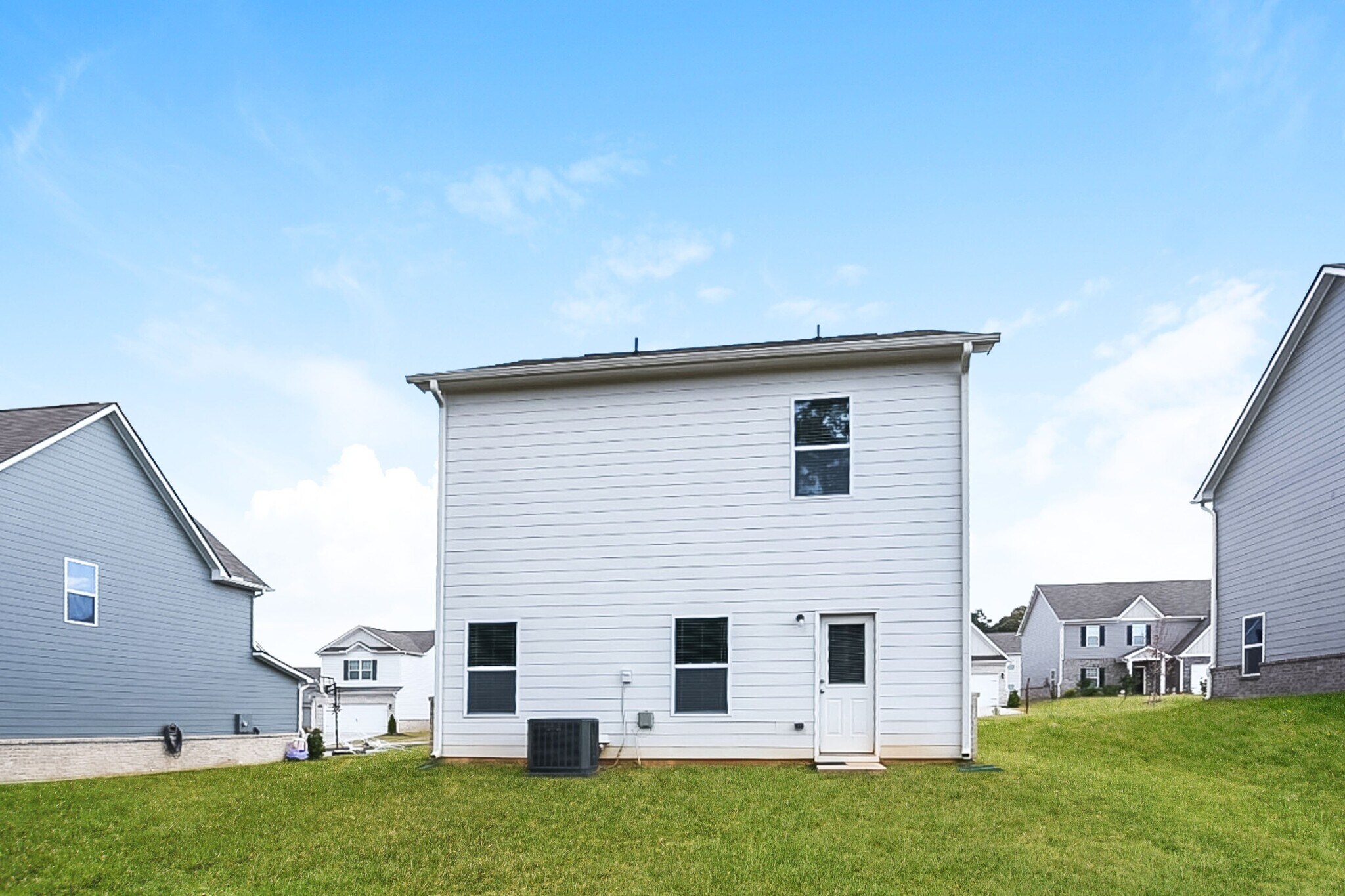 Building Photo - 154 Innis Brk Cir