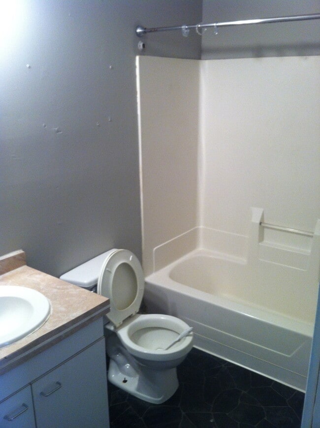 Building Photo - Gorgeous single family 3bed/1bath home near downtown Lafayette