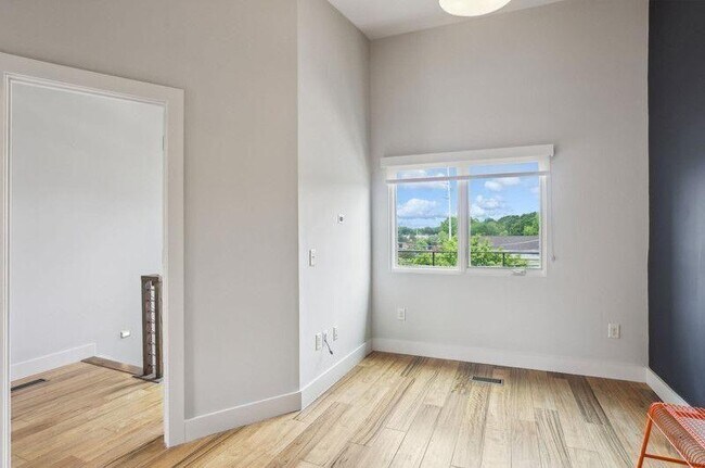 Building Photo - 1672 DeKalb Ave NE