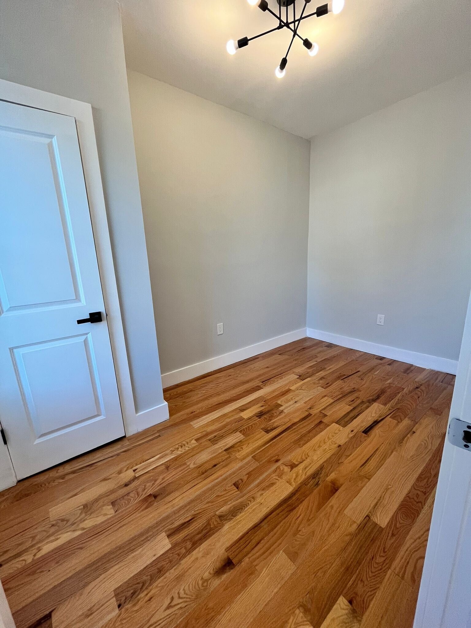 Unit 6 - 26 Bergen Ave