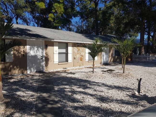 Building Photo - 311 58th Ave E