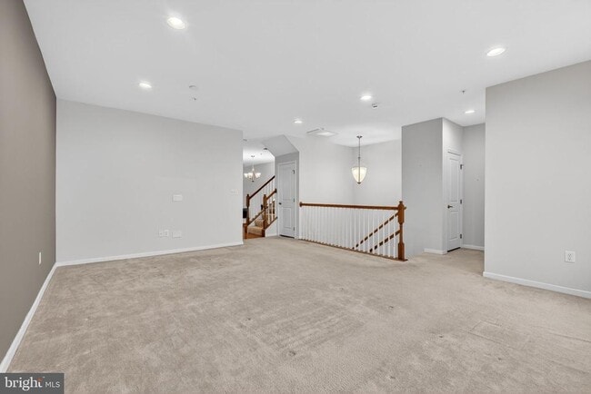 Building Photo - 8129 Greenbelt Station Pkwy