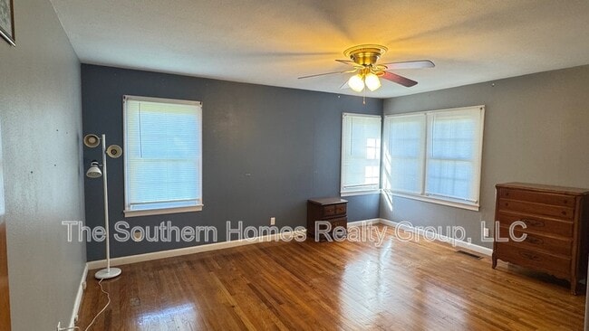 Building Photo - 1012 Wilson St