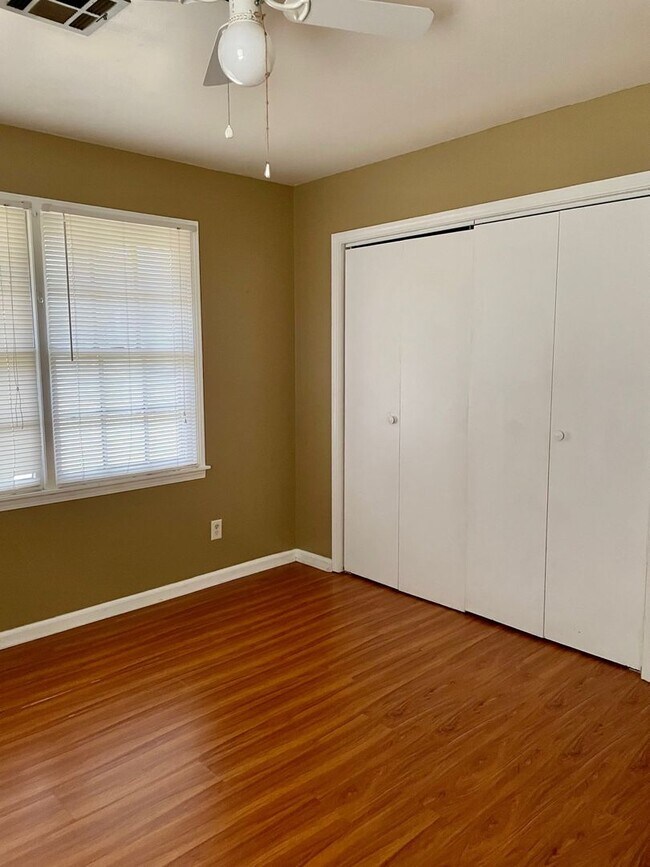 Building Photo - 3 Bed, 2 Bath Home in Prattville!