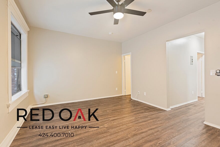 Building Photo - 692 Valencia St