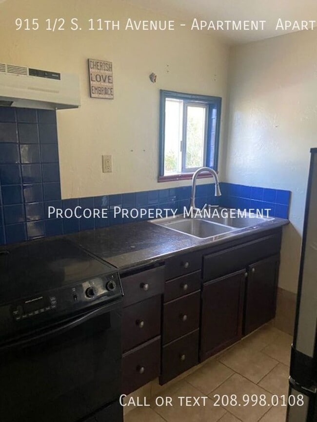 Building Photo - This is a great 1 bedroom 1 bath apartment...