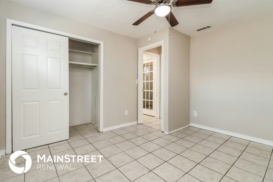 Building Photo - 7071 64th Way N