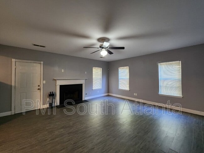 Building Photo - 2085 Winding Crossing Trail
