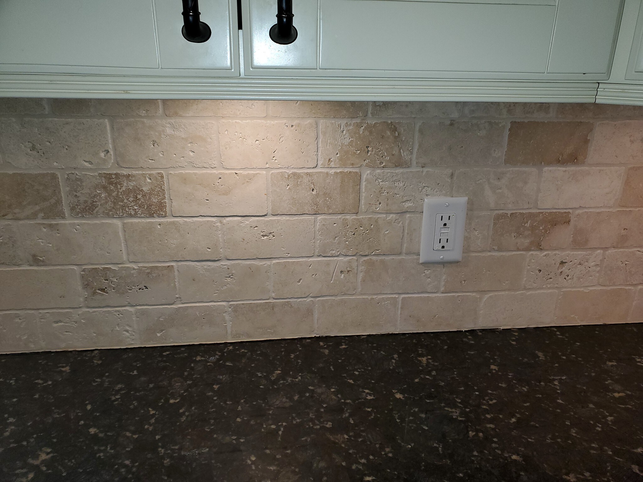 Granite Countertop w / stone backsplash - 78 S Carll Ave