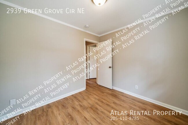 Building Photo - 2939 Green Grove Cir NE