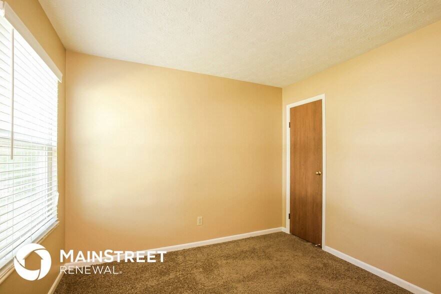 Building Photo - 3728 Pebble Creek Dr