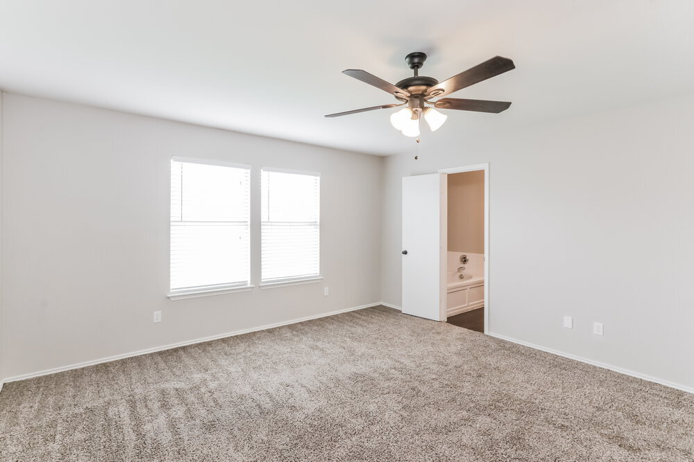 Building Photo - 2014 Gardenia Dr