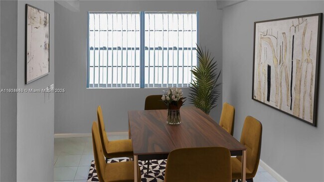 Building Photo - 164 Fanshaw D